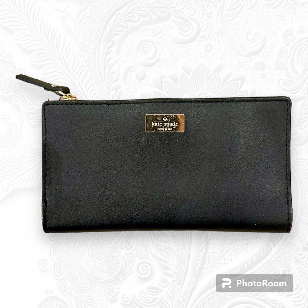 Kate Spade | zip wallet